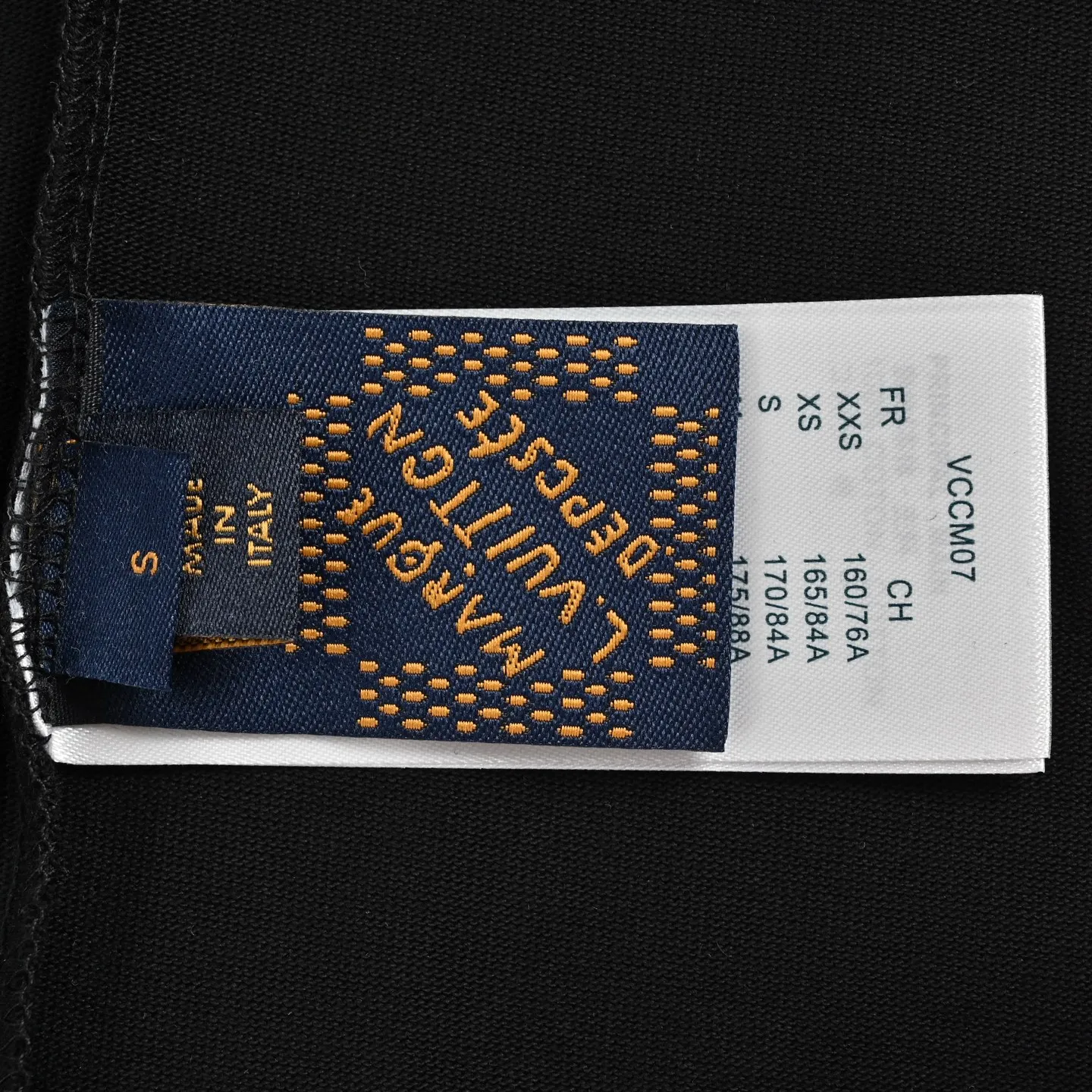 Louis Vuitton/ logo